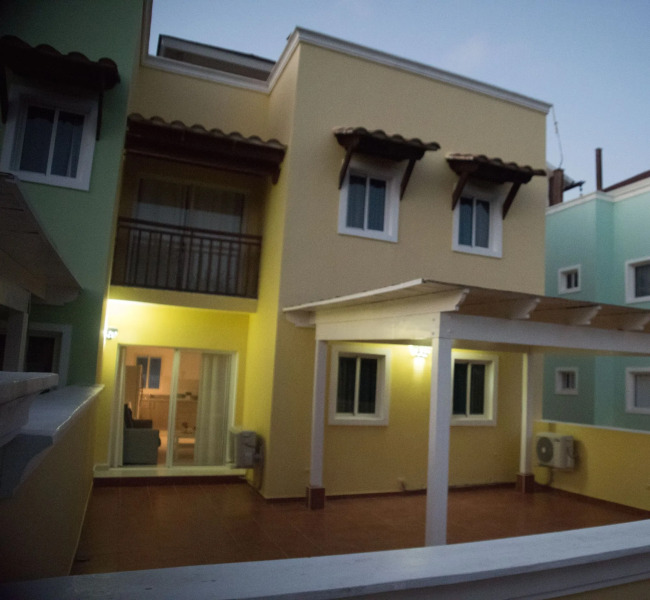 Los Flamencos Aparthotel