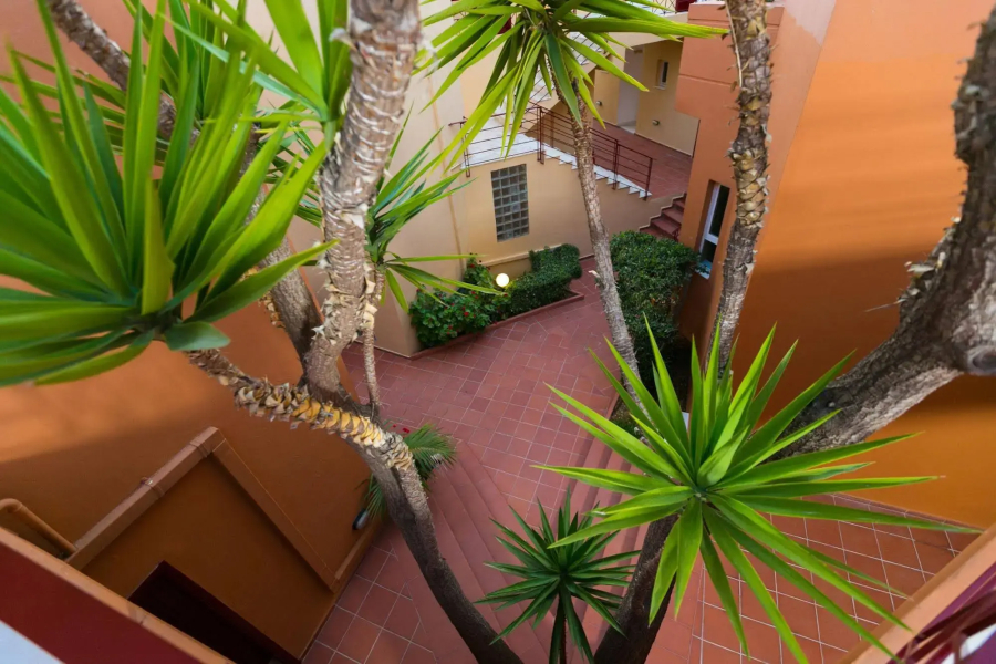 Elotia Hotel