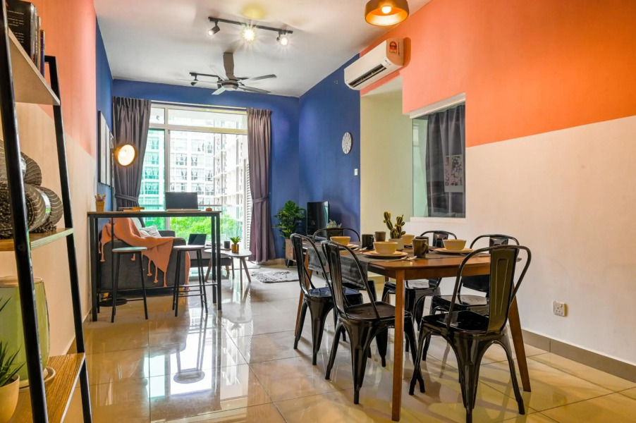 Up to 10PAX , Beside GEM IN MALL, Cyber@KLIA@Putra