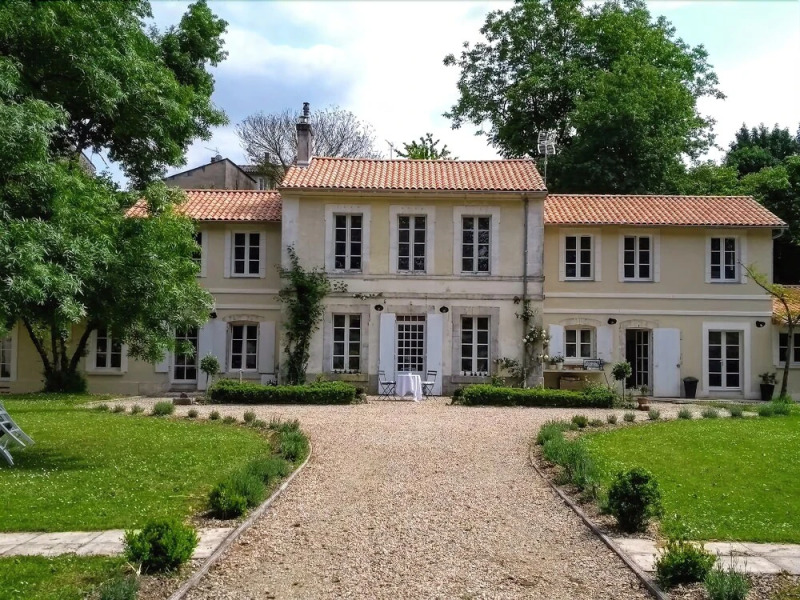 Le Domaine Des Platanes