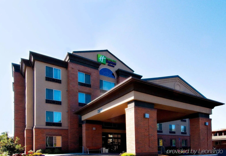 Holiday Inn Express Hotel & Suites Eugene Downtown-University by IHG