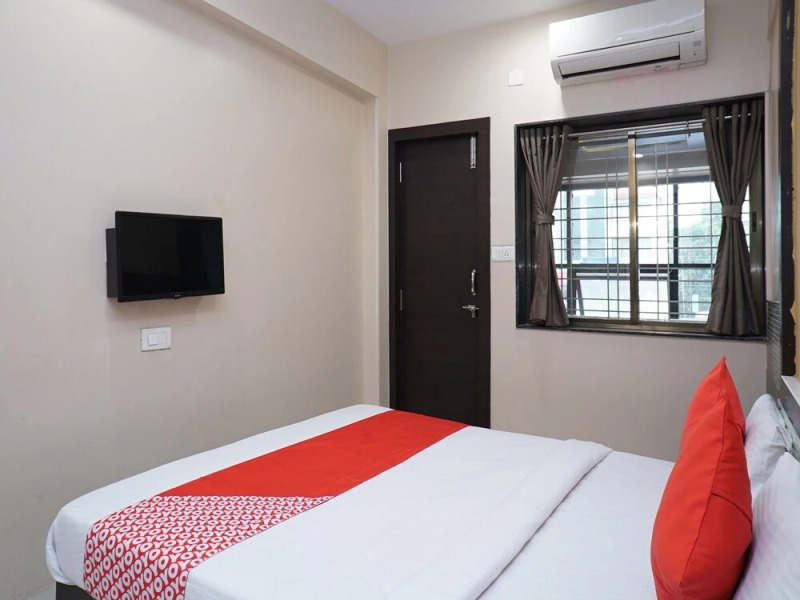 OYO 23693 Hotel Oberoi