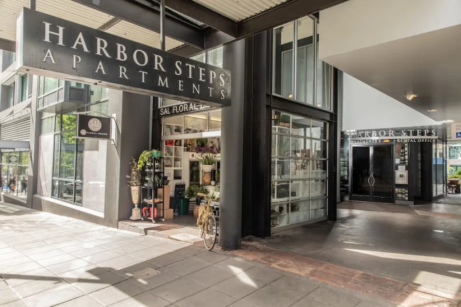 Domicile Suites at Harbor Steps