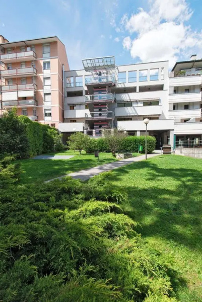 Piazzi House Residence