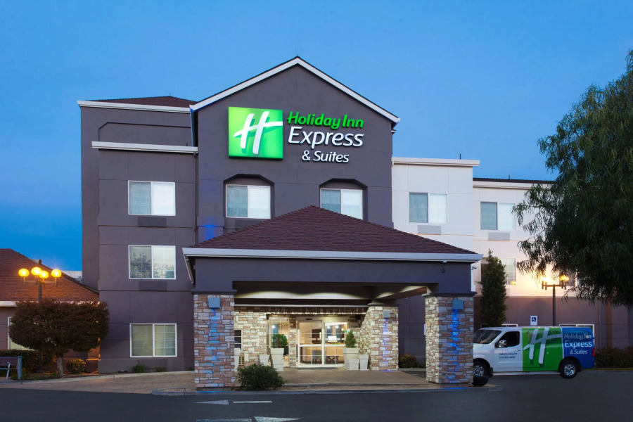 Holiday Inn Express Hotel & Suites Oakland-Airport by IHG