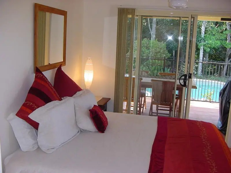 Tropical Coast Retreat