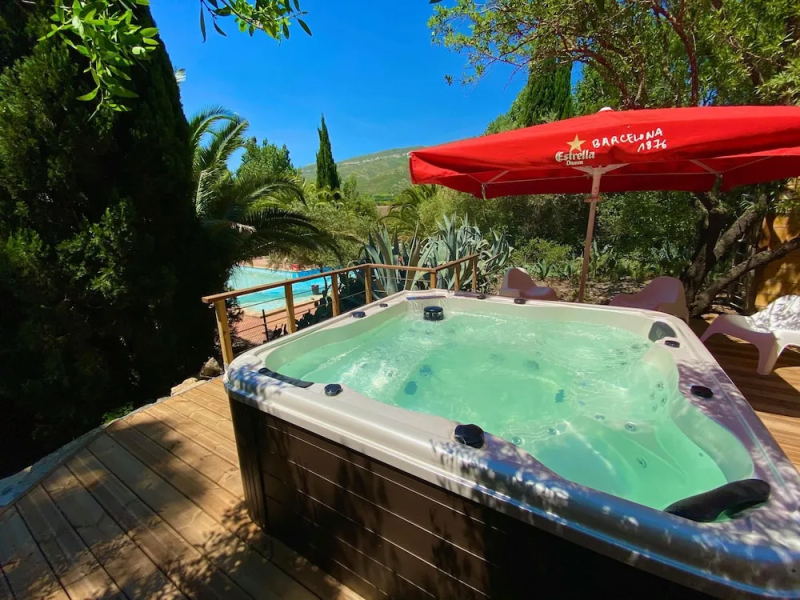 Camping La Peiriere