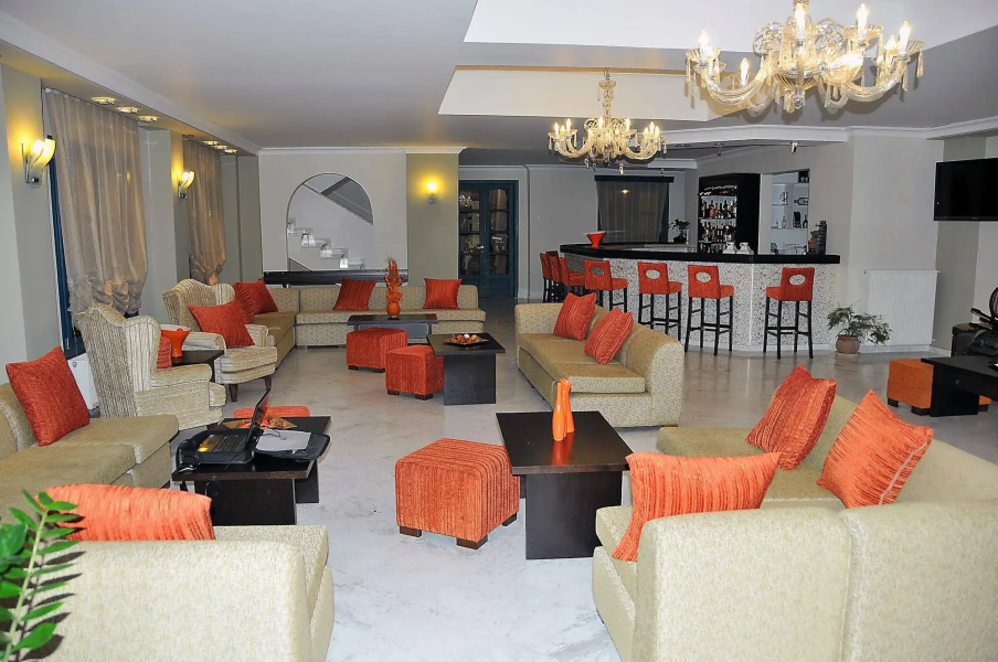 Karavostasi Beach Hotel