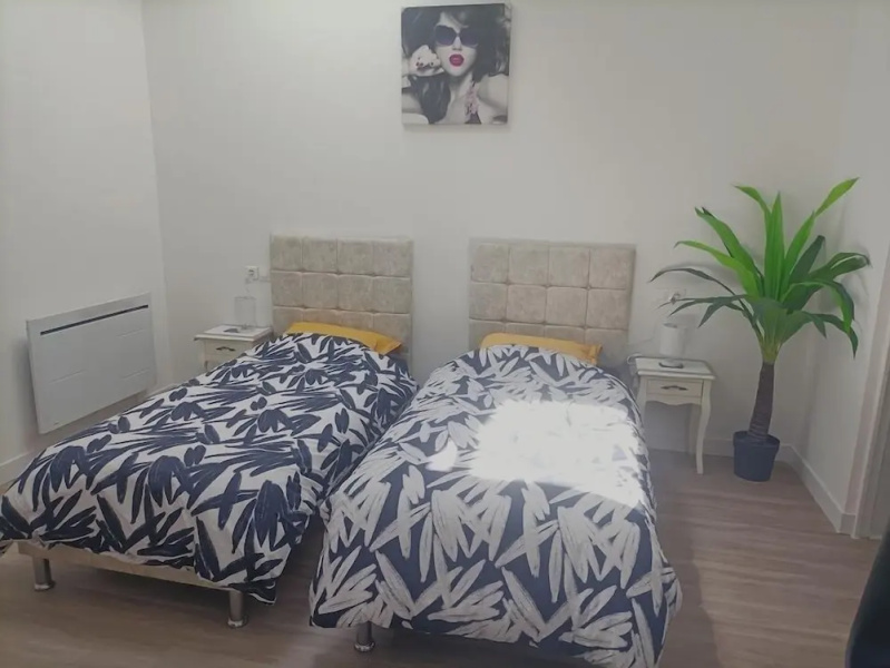 Guesthouse near Charles De Gaulle Airport