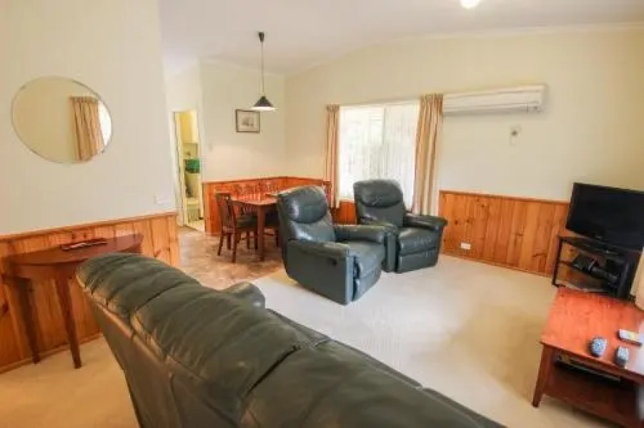 Silver Birches Holiday Unit 10