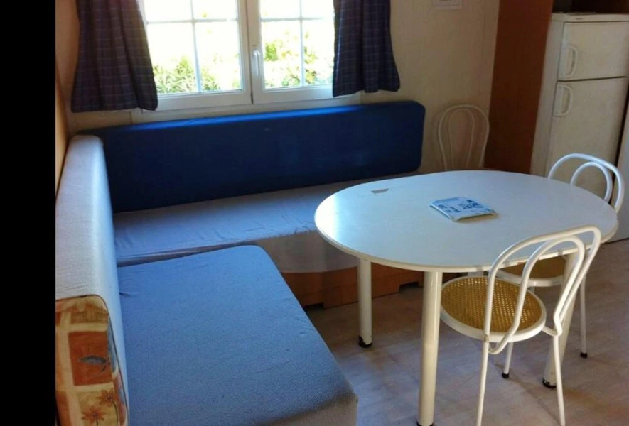 Property With 2 Bedrooms in Saint-gildas-de-rhuys, With Shared Pool, Enclosed Garden and Wifi - 800 m From the Beach