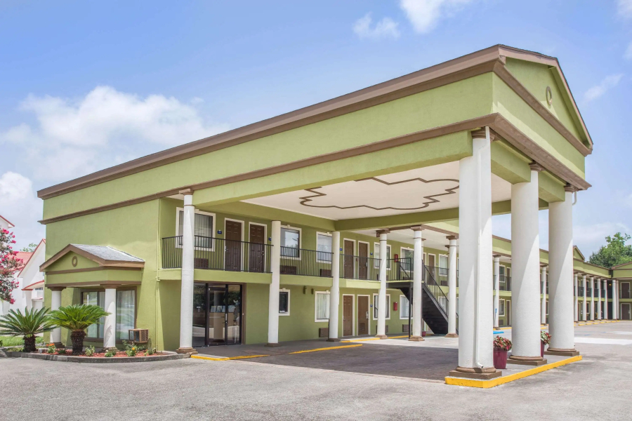 Motel 6 Crowley, LA