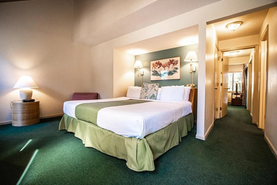 Sandcastle Cove Resort