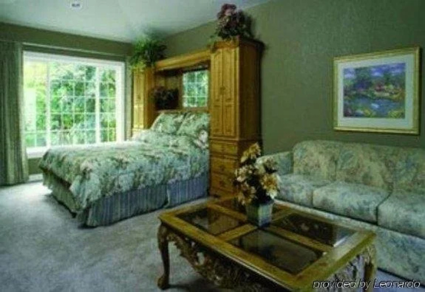 Salbasgeon Inn of the Umpqua