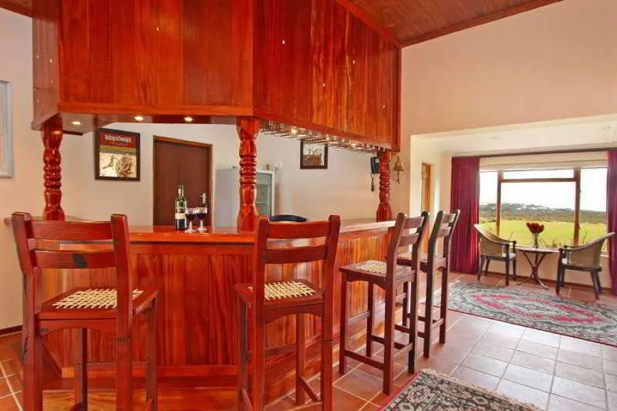 Sea Villa Glen Craig