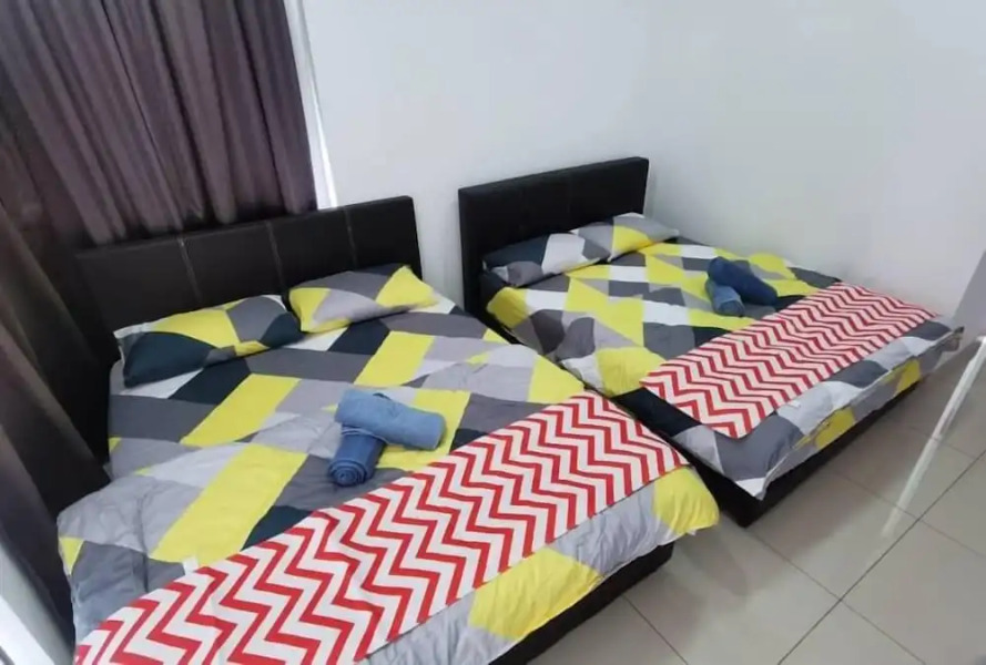 Woodsbury Suite by Homez Suite