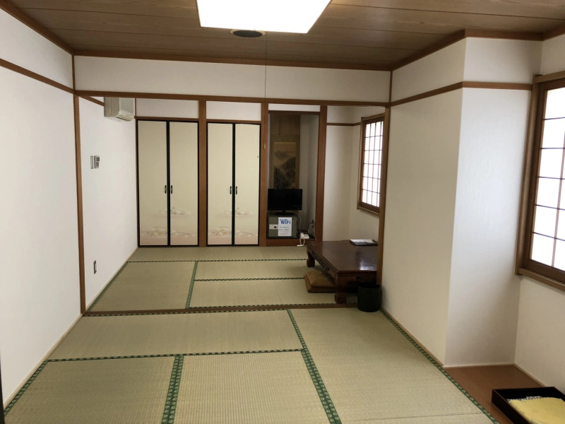 Rest House Business Ryokan Sakae