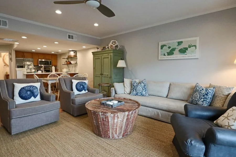 Newly Remodeled Two-story Condo w/ Wifi - Steps From Beach & Dining