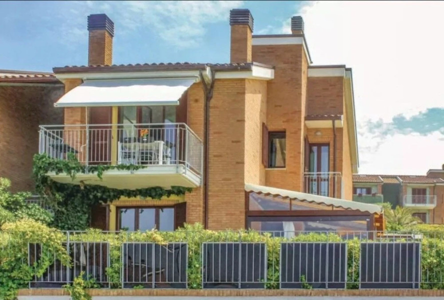 Appartamento elegante vista mare