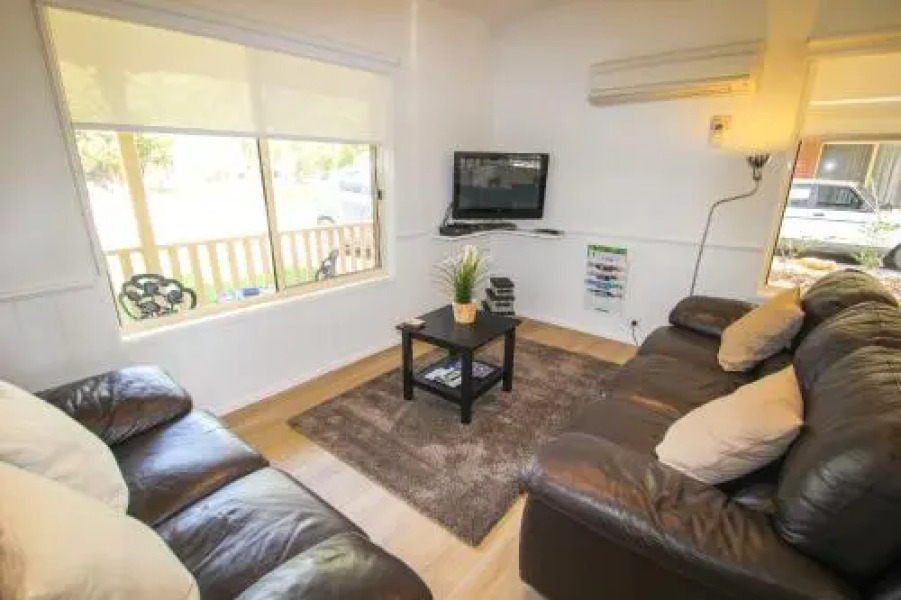 Silver Birches Holiday Unit 1