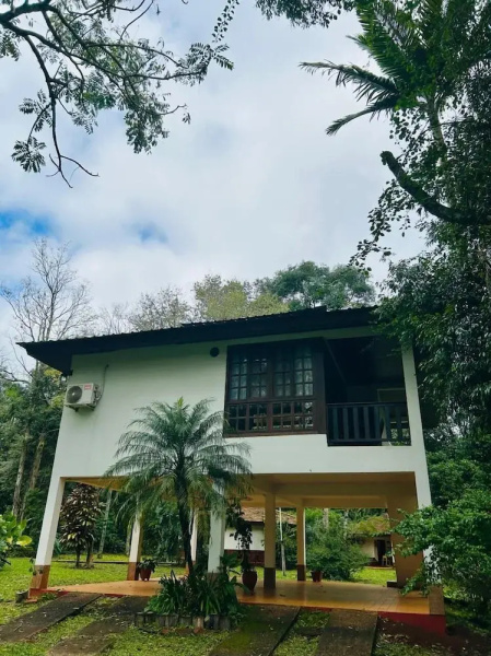 Orquideas Hotel & Cabañas
