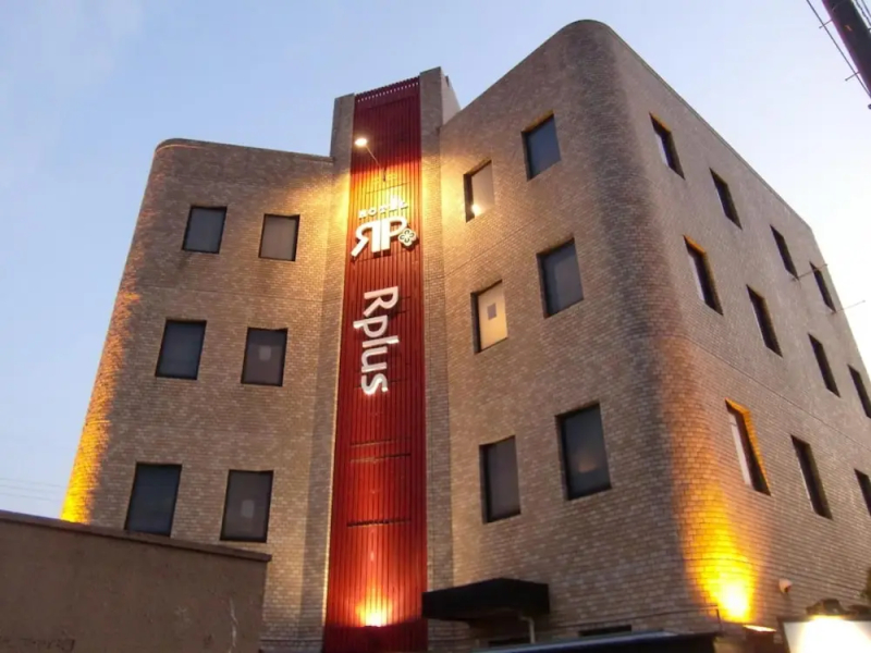 Hotel Rplus - Adults only