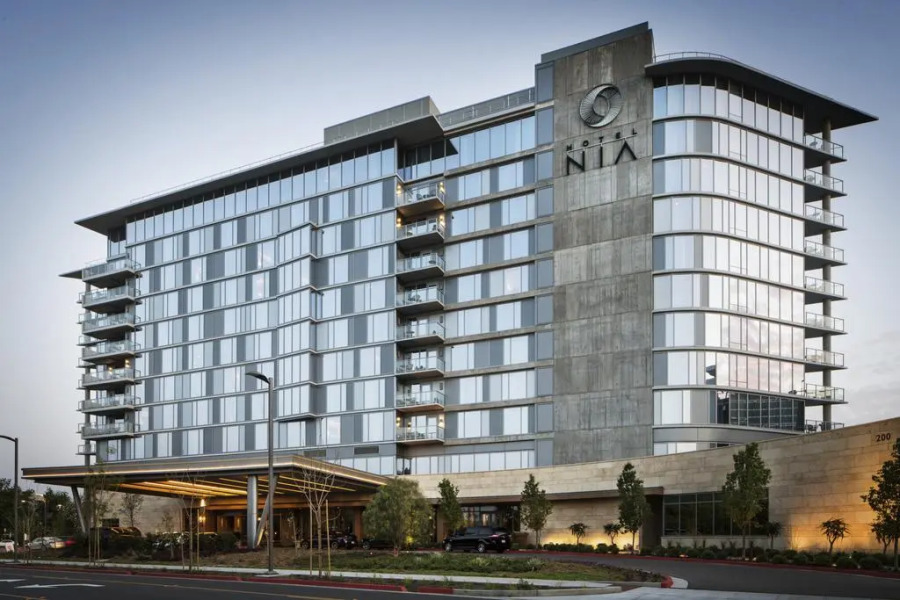 Hotel Nia, Autograph Collection