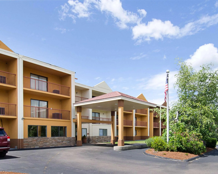Quality Inn & Suites Worcester MA