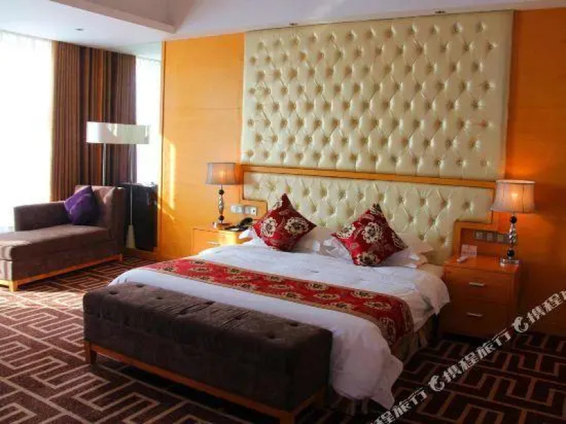 Henghui New Century Grand Hotel