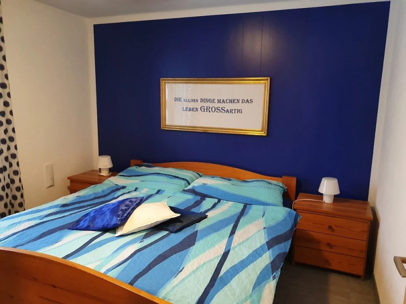 Cozy Apartment With Lake View for 6 Guests