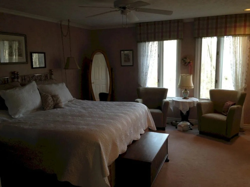 Tranquil Moments Bed & Breakfast