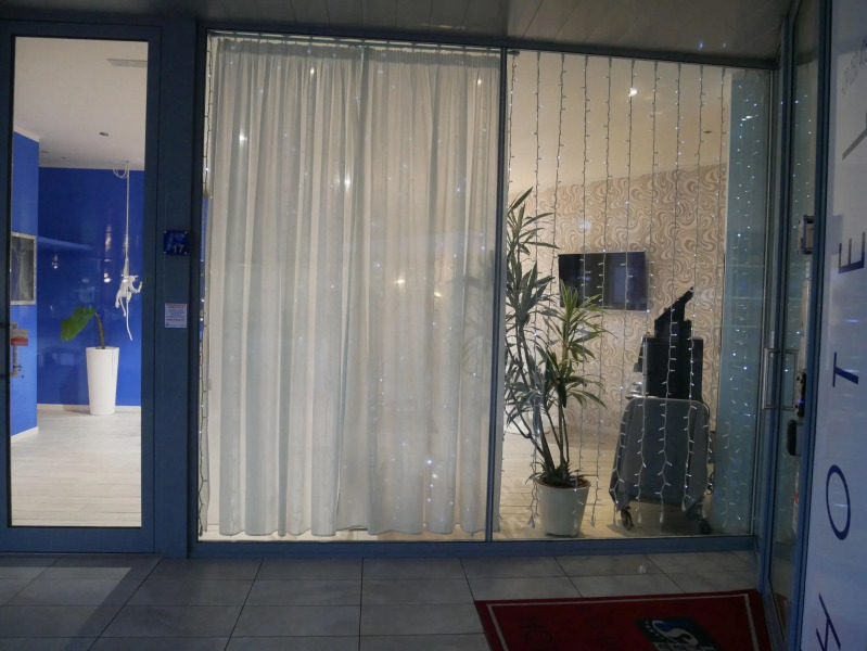 Blue Shades Aparthotel