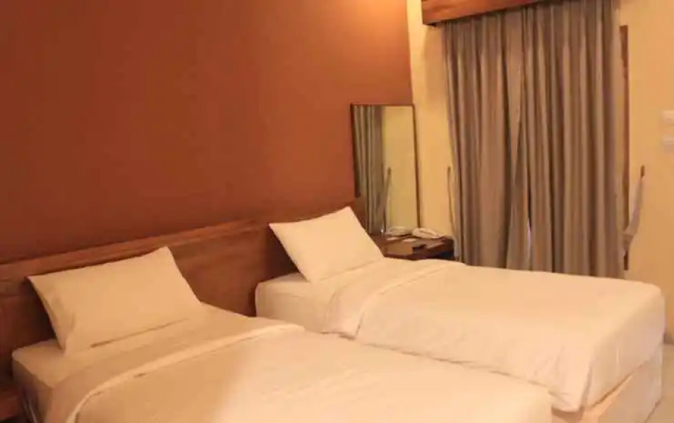 Bayu Amrta Hotel & Restaurant