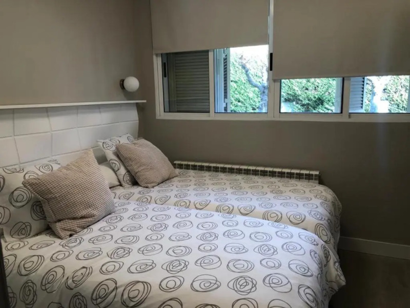 Alojamientos Castellana Jardín I y II PARKING Y PISCINA GRATIS!!