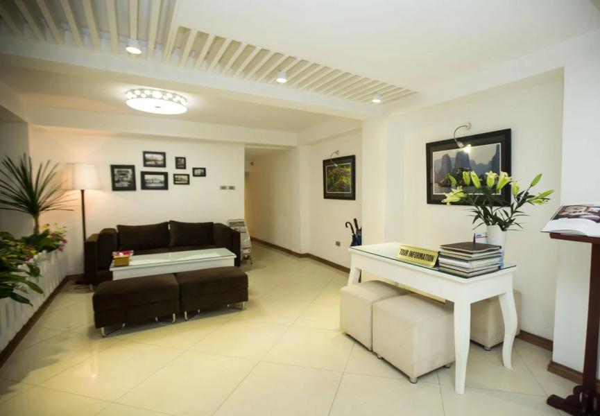 Hanoi Central Park Hotel