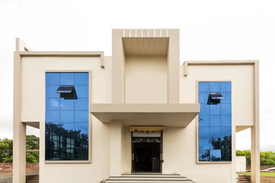 Hotel Tirupati Palace