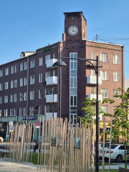 Апартаменты на площади Ленина 12/20