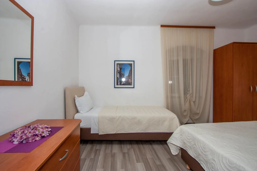 Garden Apartment Hotel Split