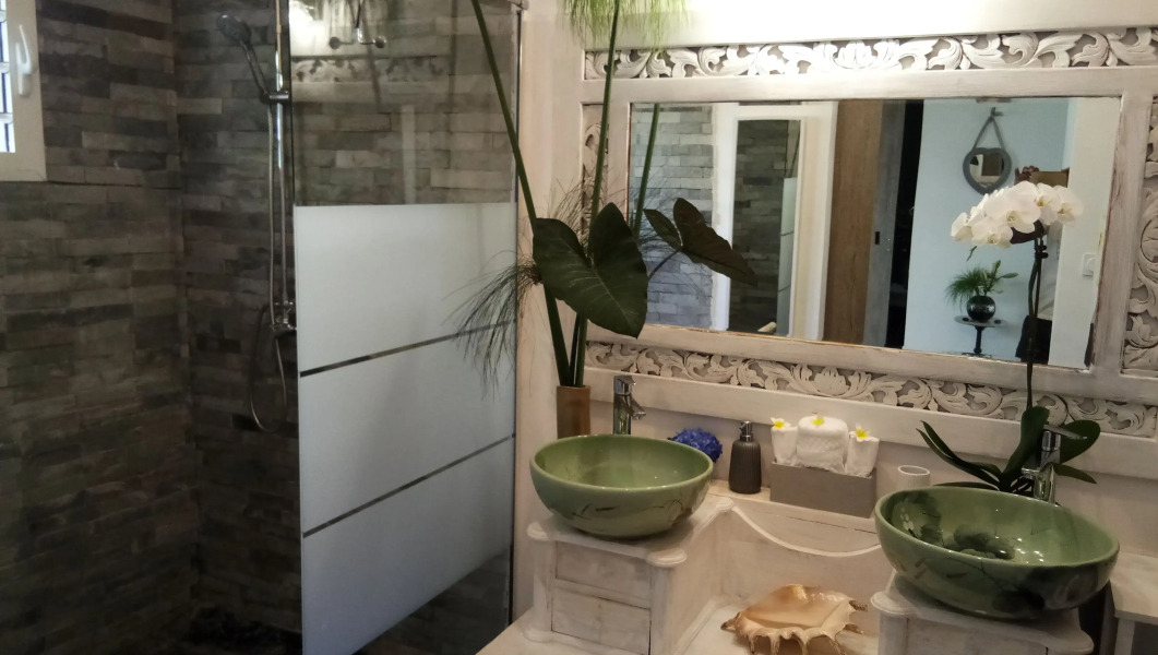 Le Jardin De Ravintsara - Adults Only