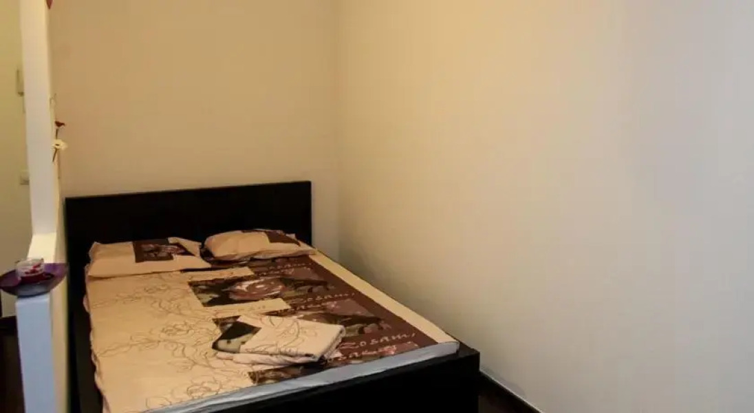 Exclusive Cosmopolitan Studio