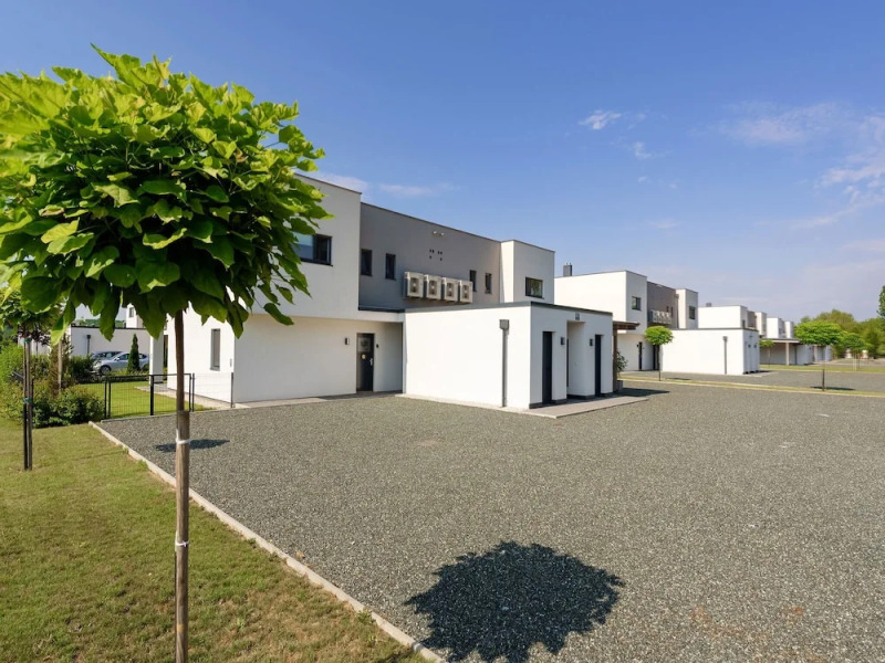 Luxurious Apartment on Pannonia Golf Course