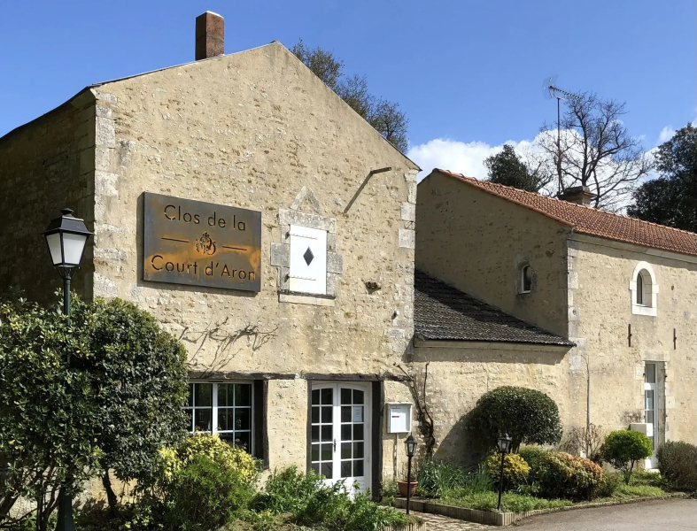 Le Clos de la Court d Aron