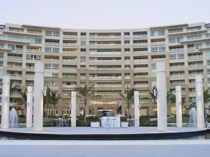 Delcanto Residences by LaTour