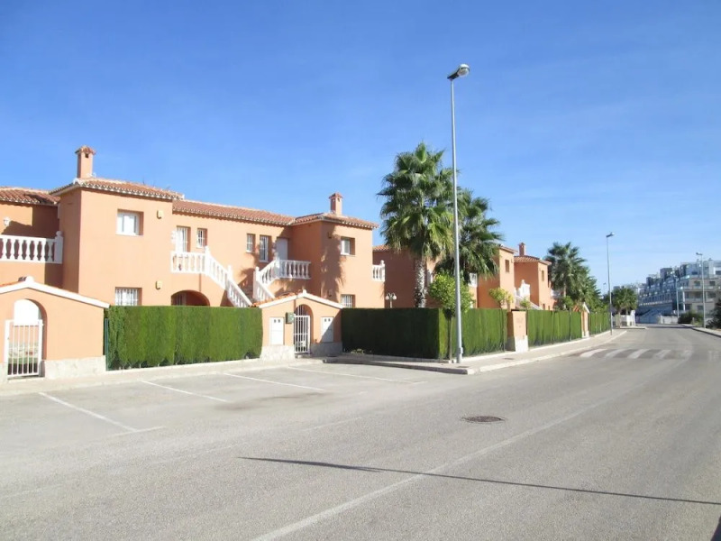 Apartamentos y Villas Oliva Nova Resort