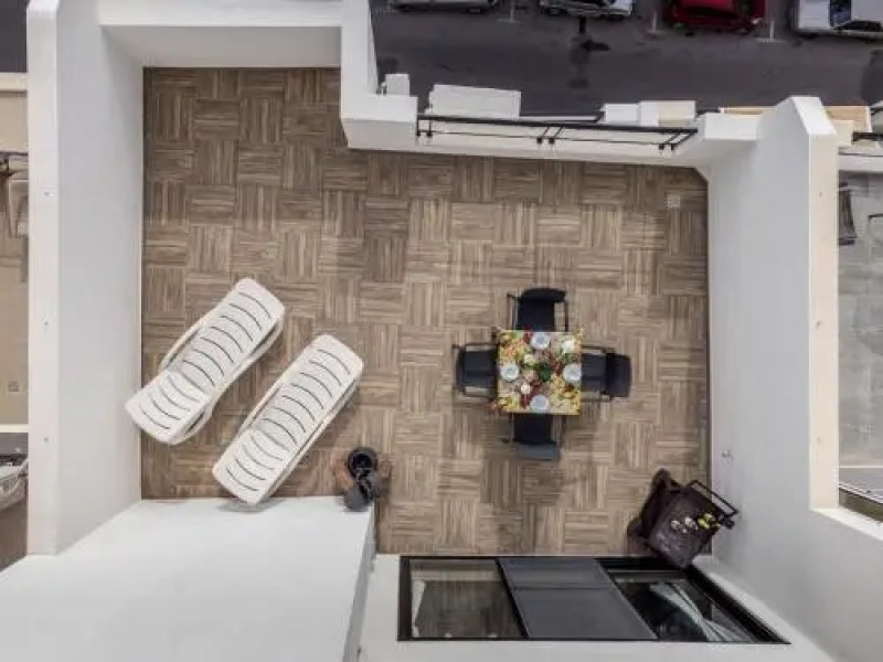 Tulip Court Penthouse