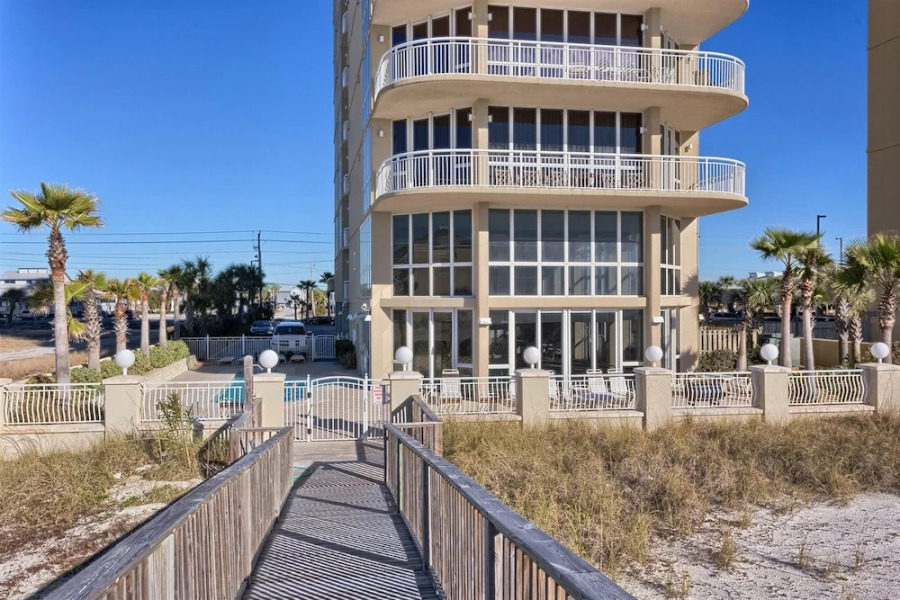 Oceania 13 by Meyer Vacation Rentals