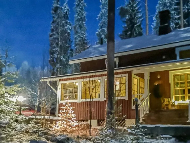 Holiday Home Mustalahden makasiini