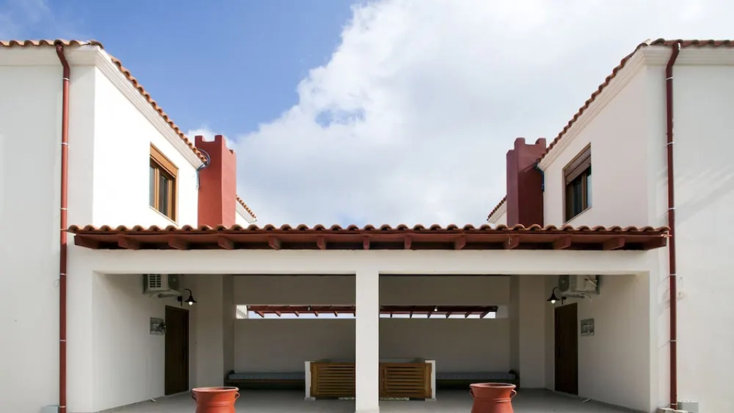 Foivos and Athina Villas