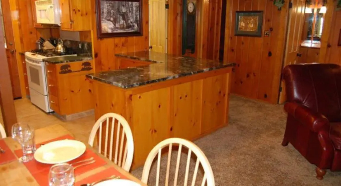 RedAwning Cabin #27 Raccoon Hollow