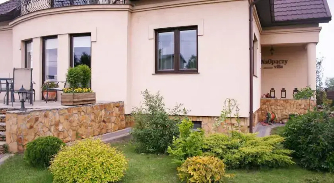 NaOpaczy Villa